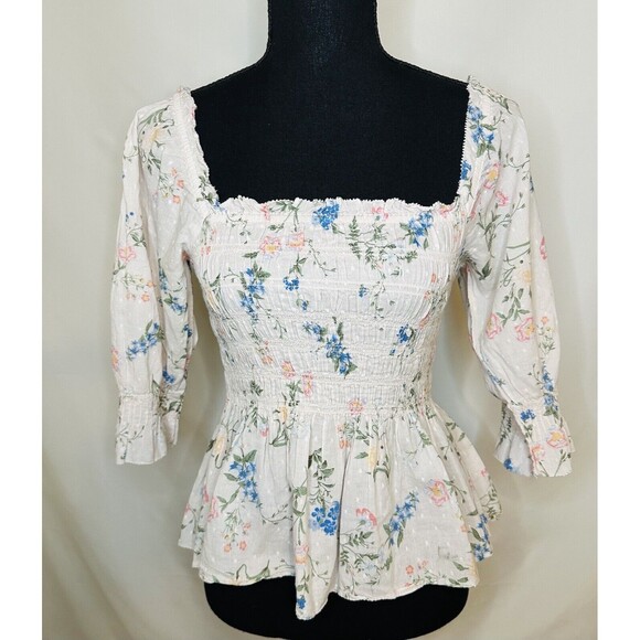 SAYLOR Clover Floral‎ Smocked Top SIZE MEDIUM - Picture 4 of 13